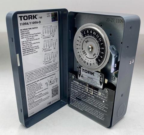 Tork 1109A Multi-Voltage Time Switch