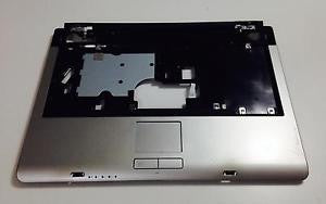 Toshiba Satellite A105 Touchpad Palmrest V000061560